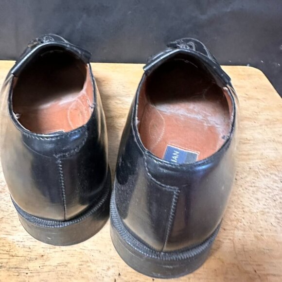 Bostonian Classics Kiltie Tassel Loafers. Black Size 10.5 EUC main image 6